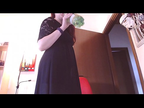 ❤️ 一個愛骯髒甜美內褲的順從奴隸，看完這個視頻就被強迫自慰了！ 色情vk 在我們